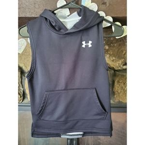 Under Armour size small sleeveless hoodie